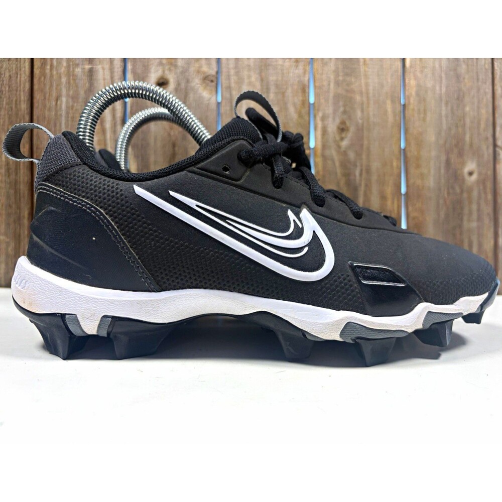 Nike Force Trout 9 Youth Baseball/Softball Cleats US Size 5.5Y Black and White